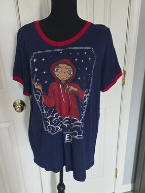 E.T. Navy Graphic Tee with Red Trim